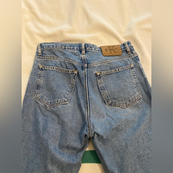 VINTAGE Calvin Klein Medium Wash Jeans - Sz 28/29 - Picture 2 of 8